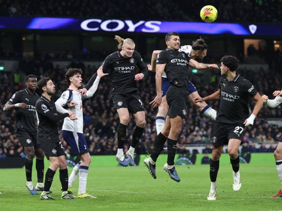 Tottenham v Man City 01 February 2026, London - Premier League Football - Tottenham Hotspur v Manchester City - Archie Gray of Tottenham Hotspur, Erling Haaland of Manchester City, Radu Dragusin of Tottenham Hotspur and Rodri of Manchester City - Photo: Charlotte Wilson Offside. London UK Copyright: xCharlottexWilsonx xOffsidexOffside