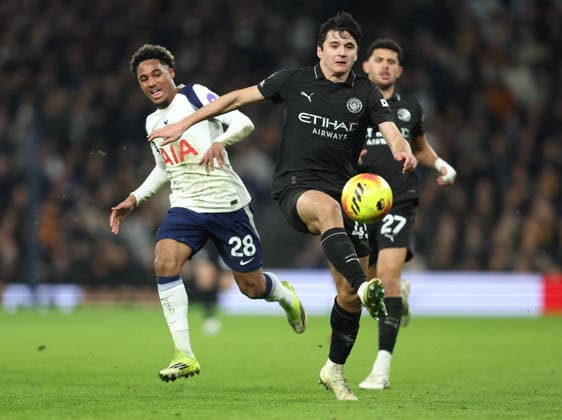Tottenham v Man City 01 February 2026, London - Premier League Football - Tottenham Hotspur v Manchester City - Wilson Odobert of Tottenham Hotspur and Abdukodir Khusanov of Manchester City - Photo: Charlotte Wilson Offside. London UK Copyright: xCharlottexWilsonx xOffsidexOffside