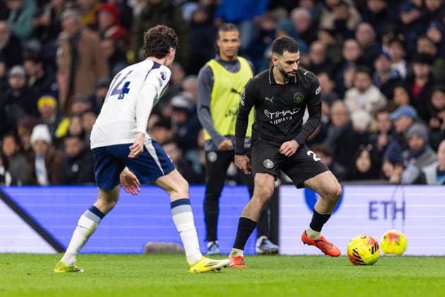 Tottenham Hotspur v Manchester City, Premier League Tottenham Hotspur midfielder Archie Gray (14) abd Manchester City defender Rayan AÃ¯t-Nouri (21) during the Premier League match between Tottenham Hotspur and Manchester City at Tottenham Hotspur Stadium, London, UK on 1 February 2026. London Tottenham Hotspur Stadium London UK Editorial use only DataCo restrictions apply See www.football-dataco.com , Copyright: xToyinxOshodix PSI-23665-0082