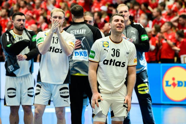 Herning: Handball EM 2026 - Finale - Daenemark - Deutschland Lukas Mertens (Deutschland) unzufrieden enttäuscht enttaeuscht niedergeschlagen frustriert, Herning Jyske Bank Boxen Daenemark