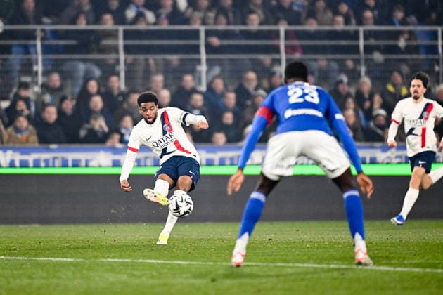 RC Strasbourg Alsace v Paris Saint-Germain - Ligue 1 McDonald s 2025 2026 49 Ibrahim MBAYE (psg) during the Ligue 1 McDonald s match between Strasbourg and Paris SG at Stade de la Meinau on February 1, 2026 in Strasbourg, France. Strasbourg France  Copyright: xFEPx 776348271