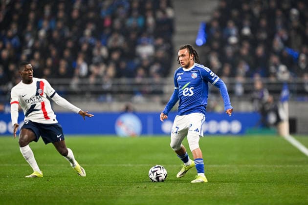 RC Strasbourg Alsace v Paris Saint-Germain - Ligue 1 McDonald s 2025 2026 07 Diego MOREIRA (rcsa) during the Ligue 1 McDonald s match between Strasbourg and Paris SG at Stade de la Meinau on February 1, 2026 in Strasbourg, France. Strasbourg France  Copyright: xFEPx 776348271