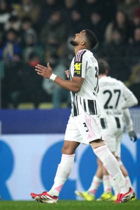 Juventus™ Bremer celebrates after scoring the 1-0 goal for his team during the Serie A soccer match between Parma and Juventus at Ennio Tardini Stadium in Parma, North Italy, Sunday, February 1, 2026. Soccer  Copyright: xMassimoxPaolone LaPressex