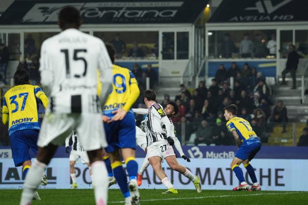 Juventus™ Weston McKennie goal 0-2 during the Serie A soccer match between Parma and Juventus at Ennio Tardini Stadium in Parma, North Italy, Sunday, February 1, 2026. Soccer  Copyright: xMassimoxPaolone LaPressex