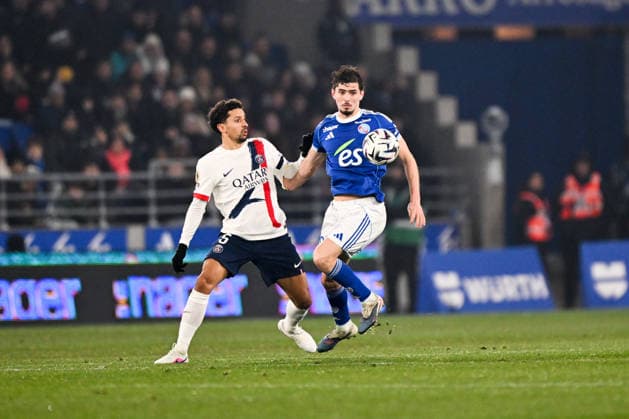 RC Strasbourg Alsace v Paris Saint-Germain - Ligue 1 McDonald s 2025 2026 05 MARQUINHOS (psg) - 09 Joaquin PANICHELLI (rcsa) during the Ligue 1 McDonald s match between Strasbourg and Paris SG at Stade de la Meinau on February 1, 2026 in Strasbourg, France. Strasbourg France  Copyright: xFEPx 776348271