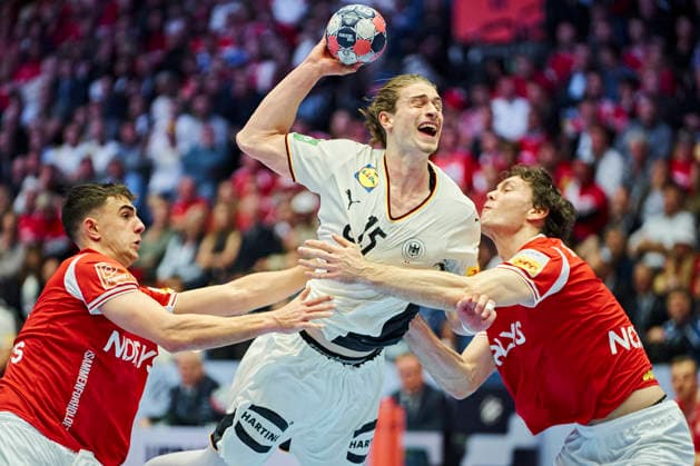 European Men s Handball Championship: Final Denmark s Niclas Kirkeloekke in a duel with Germany s Juri Knorr during the EHF Euro 2026 final match between Denmark and Germany at Jyske Bank Boxen in Herning on Sunday, February 1, 2026. (Photo: Thomas Traasdahl Ritzau Scanpix) , Herning Denmark Copyright: RitzauxScanpix ThomasxTraasdahlx spdk20260201-220135-L