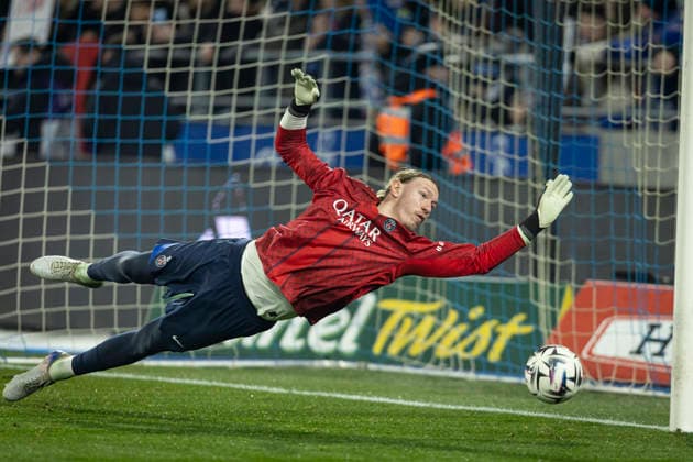 FOOTBALL: Ligue 1 Racing Strasbourg (RCS) vs Paris Saint Germain (PSG) - 01 02 2026 Stade de la Meinau. Strasbourg - France Matvey Safonov 39 (PSG)  Copyright: xelyxandroxcegarrax