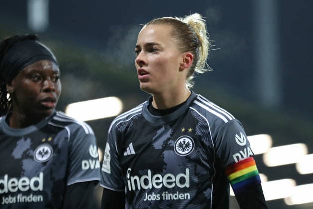 Google Pixel Frauen-Bundesliga, RB Leipzig - Eintracht Frankfurt; 01.02.2026 Laura Freigang (10, Eintracht Frankfurt). Fußball, Google Pixel Frauen-Bundesliga, Saison 2025 2026, 16. Spieltag: RB Leipzig vs. SG Eintracht Frankfurt am 01.02.2026, Trainingszentrum Cottaweg, Leipzig. DFB REGULATIONS PROHIBIT ANY USE OF PHOTOGRAPHS AS IMAGE SEQUENCES AND OR QUASI-VIDEO. Copyright: xBEAUTIFULxSPORTS JanxKaeferx