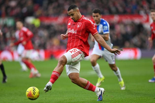 Nottingham Forest v Crystal Palace - Premier League Murillo of Nottingham Forest passes the ball during the Premier League match between Nottingham Forest and Crystal Palace at the City Ground in Nottingham, England, on February 1, 2026. Nottingham Nottinghamshire United Kingdom  Copyright: xMIxNewsx originalFilename:fletcher-nottingh260201_npTwd.jpg