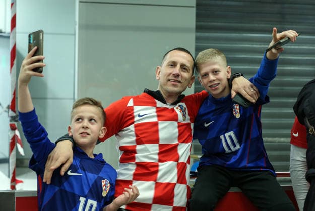 Welcoming the bronze medal-winning handball players at Franjo Tudjman Airport Welcoming the bronze medal-winning handball players at Franjo Tudjman Airport. Around 300 mostly young fans welcomed their heroes on their return to Croatia. The players got off the plane at around 4 am, at Zagreb, Croatia, on on February 02, 2026.  ZeljkoxLukunicx PIXSELL