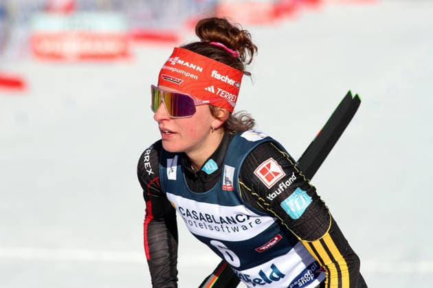 FIS NORDIC COMBINED WORLD CUP, Weltcup Nordische Kombination, Nordic Triple, Seefeld, Langlauf, Frauen ARMBRUSTER Nathalie (GER) Kopf, Oberkörper *** FIS NORDIC COMBINED WORLD CUP, Nordic Combined World Cup, Nordic Triple, Seefeld, cross-country skiing, women ARMBRUSTER Nathalie GER Head, upper body