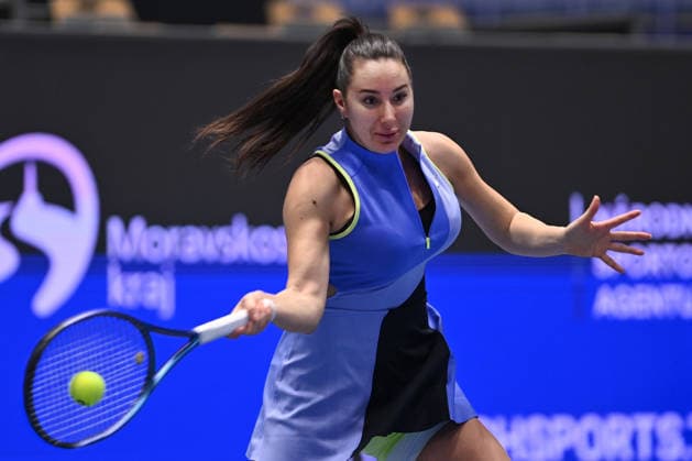 Oceane Dodin of France returns a ball to Diane Parry of France during the WTA, Tennis Damen women s tennis tournament Ostrava Open match on February 2, 2026, in Ostrava, Czech Republic. (CTKxPhoto JaroslavxOzana) CTKPhotoP2026020203862  CTKPhotoP2026020203862