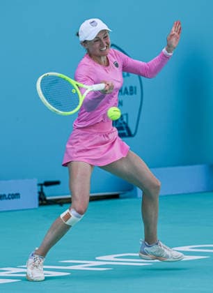 Mubadala Abu Dhabi Open ABU DHABI, UNITED ARAB EMIRATES - FEBRUARY 02: Belarusian Aliaksandra Sasnovich is seen in action against Spanish tennis player Paula Badosa Gibert (not seen) during the women’s singles match of the Mubadala Abu Dhabi Open at Zayed Sports City International Tennis Centre in Abu Dhabi, United Arab Emirates, on February 02, 2026. Waleed Zein Anadolu Abu Dhabi United Arab Emirates. Editorial use only. Please get in touch for any other usage.  Copyright: x2026xAnadoluxWaleedxZeinx