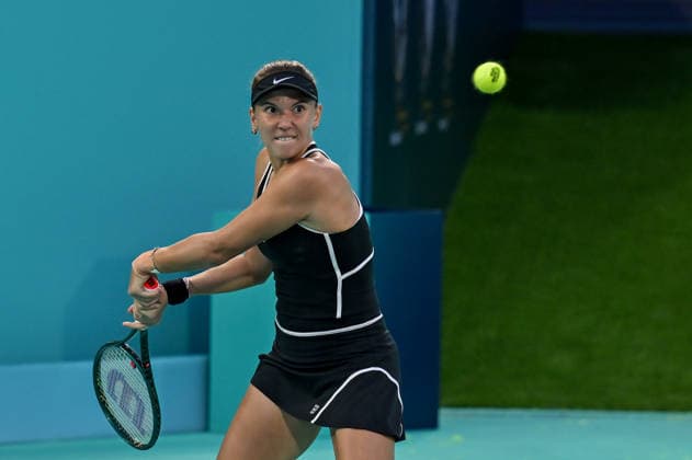 Mubadala Abu Dhabi Open ABU DHABI, UNITED ARAB EMIRATES - FEBRUARY 2: Oksana Selekhmeteva in action against Jelena Ostapenko of Latvia (not seen) during the women’s singles match of the Mubadala Abu Dhabi Open at Zayed Sports City International Tennis Centre in Abu Dhabi, United Arab Emirates on February 2, 2026. Waleed Zein Anadolu Abu Dhabi United Arab Emirates. Editorial use only. Please get in touch for any other usage.  Copyright: x2026xAnadoluxWaleedxZeinx