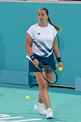 Mubadala Abu Dhabi Open ABU DHABI, UNITED ARAB EMIRATES - FEBRUARY 2: Jelena Ostapenko of Latvia in action against Oksana Selekhmeteva (not seen) during the women’s singles match of the Mubadala Abu Dhabi Open at Zayed Sports City International Tennis Centre in Abu Dhabi, United Arab Emirates on February 2, 2026. Waleed Zein Anadolu Abu Dhabi United Arab Emirates. Editorial use only. Please get in touch for any other usage.  Copyright: x2026xAnadoluxWaleedxZeinx