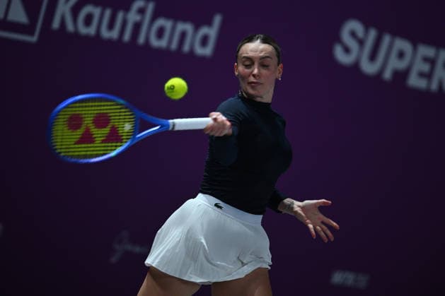 Transylvania Open 2026 - WTA, Tennis Damen 250 Tournament - Day 3 - Maja Chwalinska v Ana Bogdan Ana Bogdan of Romania competes in the first round of the Transylvania Open 2026, a WTA250 Tournament, against Maja Chwalinska of Poland, at BT Arena in Cluj-Napoca, Romania, on February 2, 2026. Bucharest Romania  Copyright: xAlexxNicodimx originalFilename:nicodim-transylv260202_npVrq.jpg