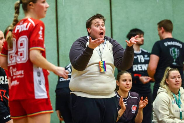 Handball I Frauen I Saison 2025 2026 I Regionalliga Nord I 17. Spieltag I SV Henstedt-Ulzburg II - FC St.Pauli I 01.02.2026 Maik Mueler (FC St.Pauli) Henstedt-Ulzburg Schulzentrum Maurepassstr. Schleswig-Holstein Deutschland Copyright: xLobeca RalfxHomburgx