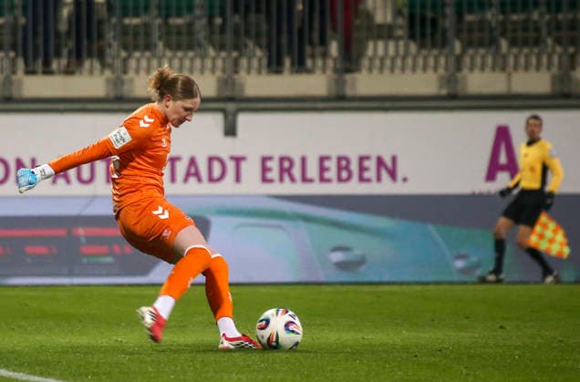 Deutschland: Frauen-Bundesliga 2025 26, 16. Spieltag - VfL Wolfsburg VS 1. FC Köln - AOK Stadion (Wolfsburg): Irina Fuchs (1. FC Köln Frauen, 34) Copyright: xAymanxAlahmedx