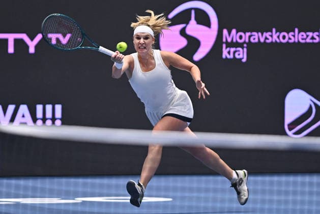 Anna Blinkova from Russia in action during match against Nikola Bartunkova from Czechia within the WTA, Tennis Damen women s tennis tournament Ostrava Open, on February 2, 2026, in Ostrava, Czech Republic. (CTKxPhoto JaroslavxOzana) CTKPhotoP2026020207819  CTKPhotoP2026020207819