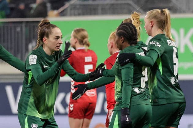 02.02.2026, xgrfx, Fussball Google Pixel Frauen-Bundesliga, VfL Wolfsburg - 1.FC Koeln v.l. Tor, Lineth Beerensteyn (VfL Wolfsburg) (DFL DFB REGULATIONS PROHIBIT ANY USE OF PHOTOGRAPHS as IMAGE SEQUENCES and or QUASI-VIDEO) Wolfsburg