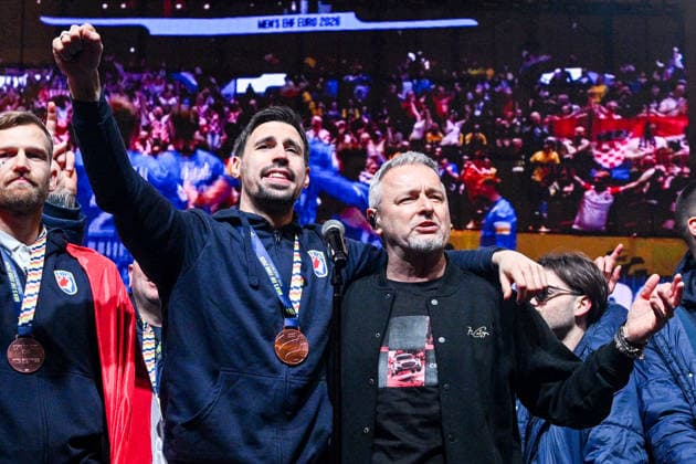 Ceremonial welcome for Croatian National Handball Team after winning bronze at the Men s EHF EURO 2026 David Mandic, Ivan Martinovic of Croatia performs with singer Marko Perkovic Thompson during ceremonial welcome for Croatia Handball Team at ban Jelacic Square in Zagreb, Croatia on February 2, 2026. Croatia won bronze medal at the 2026 EHF European Men s Handball Championship.  DavorxPuklavec PIXSELL