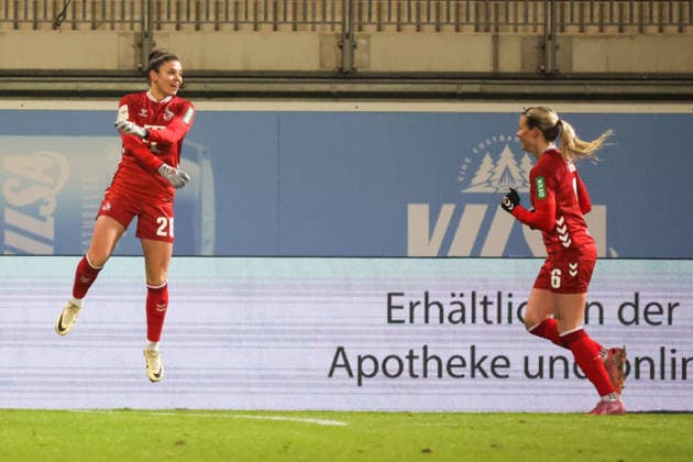 02.02.2026, xgrfx, Fussball Google Pixel Frauen-Bundesliga, VfL Wolfsburg - 1.FC Koeln v.l. Tor, Martyna Wiankowska (1.FC Köln) (DFL DFB REGULATIONS PROHIBIT ANY USE OF PHOTOGRAPHS as IMAGE SEQUENCES and or QUASI-VIDEO) Wolfsburg