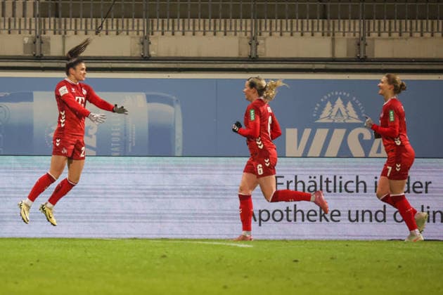 02.02.2026, xgrfx, Fussball Google Pixel Frauen-Bundesliga, VfL Wolfsburg - 1.FC Koeln v.l. Tor, Martyna Wiankowska (1.FC Köln) (DFL DFB REGULATIONS PROHIBIT ANY USE OF PHOTOGRAPHS as IMAGE SEQUENCES and or QUASI-VIDEO) Wolfsburg