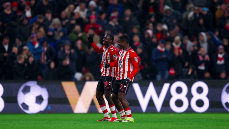 Sunderland v Burnley, Premier League GOAL Sunderland midfielder Habib Diarra (19) scores a goal and celebrates to make the score 2-0 during the Premier League match between Sunderland and Burnley at the Stadium Of Light, Sunderland, UK on 2 February 2026. Editorial use only DataCo restrictions apply See www.football-dataco.com , Copyright: xSimonxDaviesx PSI-23675-0056