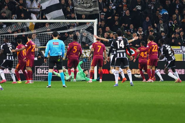 Udinese s Jurgen Ekkelenkamp celebrates after scoring the 1-0 goal for his team during the Serie A soccer match between Udinese and Roma at the Bluenergy Stadium in Udine, north east Italy - Monday, February 02,2026 - soccer  Copyright: xAndreaxBressanutti LaPressex