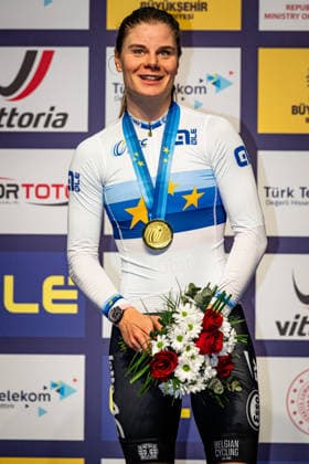 KOPECKY Lotte: UEC Track cycling, Rad, Radsport, Bahnrad, Bahn European Championships Konya 2026 KOPECKY Lotte ( BEL ) Belgium Winner - First Place - Award Ceremony - Medal Ceremony - Podium - Hochformat - Hoch - Vertikal - Portrait - Event Veranstaltung: UEC Track Cycling European Championships 2026 - Category Kategorie: Cycling - Track Cycling European Championships - Location Ort: Asia - Turkey - Türkiye - Konya - Discipline: Elimination Race - Category: Elite Women - Distance: ... m - Date Datum: 02.02.2026 Monday Day 2 -