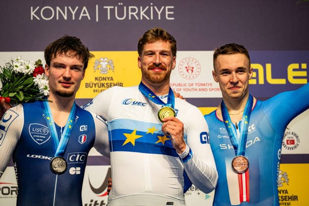 OLIVIERO Etienne, TRUMAN Joseph, PETERKA David: UEC Track cycling, Rad, Radsport, Bahnrad, Bahn European Championships Konya 2026 OLIVIERO Etienne ( FRA ) France Second Place - TRUMAN Joseph ( GBR ) Great Britain Winner - First Place PETERKA David ( CZE ) Czech Republic Third Place - Award Ceremony - Medal Ceremony - Podium - Querformat - quer - horizontal - Landscape - Event Veranstaltung: UEC Track Cycling European Championships 2026 - Category Kategorie: Cycling - Track Cycling European Championships - Location Ort: Asia - Turkey - Türkiye - Konya - Discipline: Individual Time Trail - Category: Elite Men - Distance: 1000 m - Date Datum: 02.02.2026 Monday Day 2 -