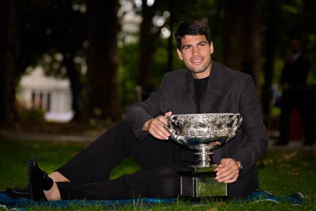 February 2, 2026, Melbourne, Australia: CARLOS ALCARAZ of Spain poses with the The Norman Brookes Challenge Cup at a photocall at the Royal Exhibtion Building gardens after defeating 4th seed DJOKOVIC in the Men s Singles Final of the 2026 Australian Open in Melbourne. Melbourne Australia - ZUMAc04_ 20260202_faf_c04_007 Copyright: xSydneyxLowx
