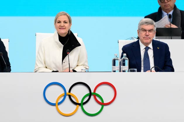 260203 IOC President Kirsty Coventry and former IOC president Thomas Bach at a IOC Session during day -3 of the 2026 Winter Olympics on February 3, 2026 in Milan. Photo: Carl Sandin BILDBYRAN kod CS CS0844 Olympic Games, Olympische Spiele, Olympia, OS olympics winter olympics os ol olympiska spel vinter-os olympiske leker milano cortina 2026 milan cortina 2026 milano cortina 2026 olympic games milano cortina 2026 winter olympic games milano cortina-os milano cortina-ol vinter-ol -3 Internationella olympiska kommittÃ n International Olympic Committee bbeng *** 260203 IOC President Kirsty Coventry and former IOC president Thomas Bach at an IOC Session during day 3 of the 2026 Winter Olympics on February 3, 2026 in Milan Photo Carl Sandin BILDBYRAN code CS CS0844 olympic games olympics winter olympics os ol olympic games winter os olympic games milano cortina 2026 milan cortina 2026 milano cortina 2026 olympic games milano cortina 2026 winter olympic games milano cortina os milano cortina ol winter ol 3 International Olympic Committee bbeng  Copyright: CARLxSANDIN BB260203CS008