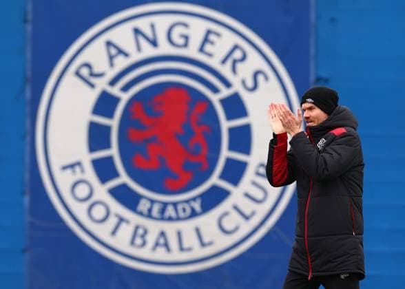 Rangers head coach Danny Röhl applauds his players at training ahead of tomorrow s William Hill Scottish Premiership match against Kilmarnock. Rangers Training - The Rangers Training Centre, Glasgow, Lanarkshire, Scotland, UK - 03 Feb 2026Glasgow The Rangers Training Centre Lanarkshire United Kingdom  Copyright: xO Rourke RangersxFC Shutterstockx 16502996e