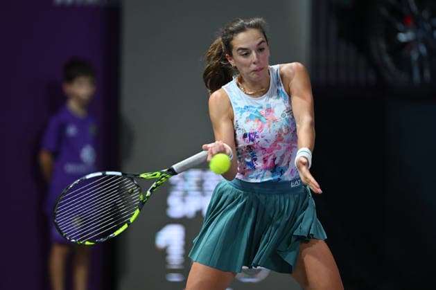 Transylvania Open 2026 - WTA, Tennis Damen 250 Tournament - Day 4 - Lucia Bronzetti v Anastasia Potapova Lucia Bronzetti of Italy competes in the first round of the Transylvania Open 2026, a WTA250 Tournament, against Anastasia Potapova of Austria, at BT Arena in Cluj-Napoca, Romania, on February 23, 2026. Cluj Napoca Romania  Copyright: xAlexxNicodimx originalFilename:nicodim-transylv260203_npyKa.jpg