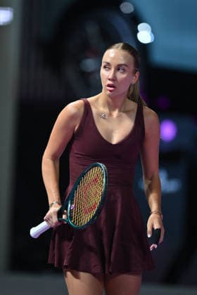 Transylvania Open 2026 - WTA, Tennis Damen 250 Tournament - Day 4 - Lucia Bronzetti v Anastasia Potapova Anastasia Potapova of Austria competes in the first round of the Transylvania Open 2026, a WTA250 Tournament, against Lucia Bronzetti of Italy, at BT Arena in Cluj-Napoca, Romania, on February 23, 2026. Cluj Napoca Romania  Copyright: xAlexxNicodimx originalFilename:nicodim-transylv260203_npSD2.jpg