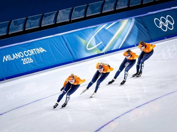 MILAN - Marijke Groenewoud, Merel Conijn, Bente Kerkhoff, and Jorrit Bergsma during a training session at the Milano Speed skating, Eisschnelllauf Stadium. The speed skaters are preparing for their participation in the Winter Olympics. SEM VAN DER WAL ANP xVIxANPxSportx xxANPxIVx 549544654 originalFilename: 549544654.jpg