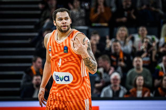 Christopher Ledlum (ratiopharm ulm) gestures during the Basketball Eurocup match between ratiopharm ulm and Buducnost VOLI Podgorica at ratiopharm Arena on February 3, 2026 in Neu Ulm, Germany. (Photo by Harry Langer DeFodi Images) -