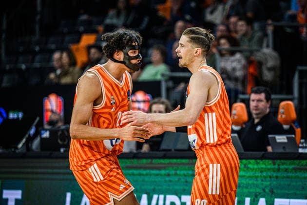 Alec Anigbata (ratiopharm ulm) und Thomas Klepeisz (ratiopharm ulm) gestures during the Basketball Eurocup match between ratiopharm ulm and Buducnost VOLI Podgorica at ratiopharm Arena on February 3, 2026 in Neu Ulm, Germany. (Photo by Harry Langer DeFodi Images) -