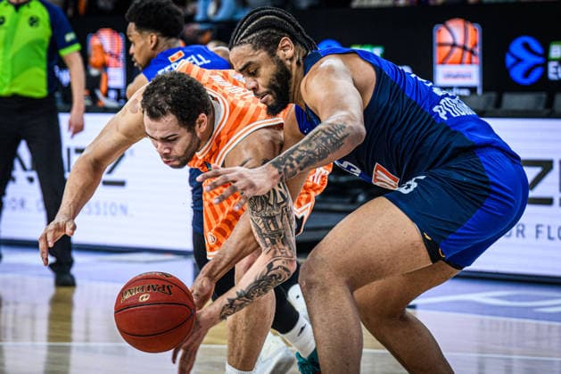 Christopher Ledlum (ratiopharm ulm) battle for the ball during the Basketball Eurocup match between ratiopharm ulm and Buducnost VOLI Podgorica at ratiopharm Arena on February 3, 2026 in Neu Ulm, Germany. (Photo by Harry Langer DeFodi Images) -