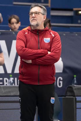 European North Basketball League, ENBL, -2025 2026 - Syntainics MBC vs.Hefte Helfen Bulls Kapfenberg Weissenfels, Deutschland 03.Februar 2026: Im Bild:Interims Trainer Silvano Poropat (Weissenfels) Weissenfels Stadthalle Weissenfels Sachsen-Anhalt Deutschland