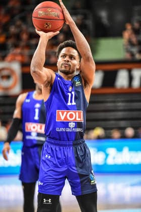 BKT Euro Cup; Ratiopharm Ulm gegen Buducnost VOLI Podgorica, Ratiopharm Arena Ulm 03.02.2026 Yogi Ferrell (Buducnost VOLI Podgorica, 11) beim Freiwurf. Ulm 03.02.2026 - 17. Spieltag BKT EuroCup, Ratiopharm Ulm gegen Buducnost VOLI Podgorica, Ratiopharm Arena Ulm Copyright: xBEAUTIFULxSPORTS Märklx