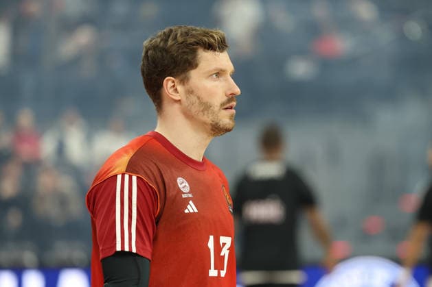 Andreas Obst (FC Bayern Basketball, 13) beim Aufwaermen vor dem Spiel, GER, FC Bayern Basketball vs. Paris Basketball, Basketball, Euroleague, 26. Spieltag, Saison 2025 2026, 03.02.2026, GER, FC Bayern Basketball vs. Paris Basketball, Basketball, Euroleague, 26. Spieltag, Saison 2025 2026, 03.02.2026 Muenchen Copyright: xEibner-Pressefoto JennixMaulx EP_JML