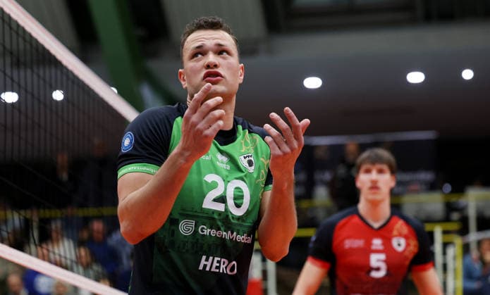03.02.2026, Deutschland, Ludwigsburg, Volleyball Barock Volleys MTV Ludwigsburg vs. Haching München, Jeffery Klok (LB) enttäuscht