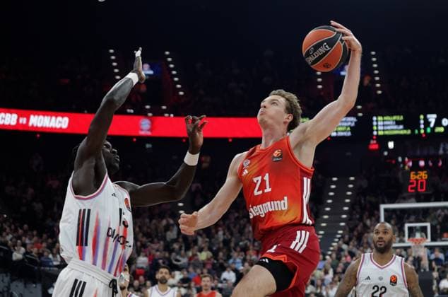 Bayerns 21 Justus HOLLATZ. Basketball: Bayern - Paris. Euroleague, FC Bayern Basketball - Paris Basketball, Runde 26, Saison 2025-2026, am 3.02.2026 in Muenchen, S A P G A R D E N, Deutschland. Quelle Copyright Credit : Oryk HAIST