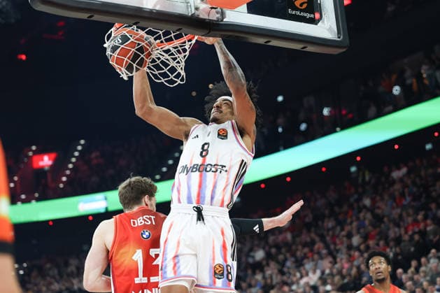 Dunk Jared Rhoden (Paris Basketball, 08), GER, FC Bayern Basketball vs. Paris Basketball, Basketball, Euroleague, 26. Spieltag, Saison 2025 2026, 03.02.2026, GER, FC Bayern Basketball vs. Paris Basketball, Basketball, Euroleague, 26. Spieltag, Saison 2025 2026, 03.02.2026 Muenchen Copyright: xEibner-Pressefoto JennixMaulx EP_JML