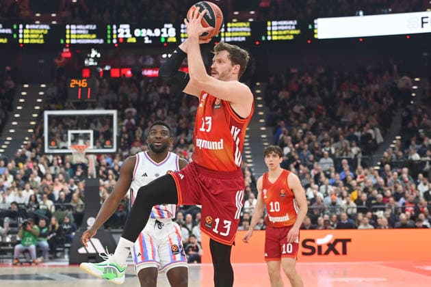 Andreas OBST (FCB), Aktion, Basketball Euro League,Saison 2025 2026, FC Bayern Muenchen - Paris Basketball am 03.02.2026 , S A P G A R D EN