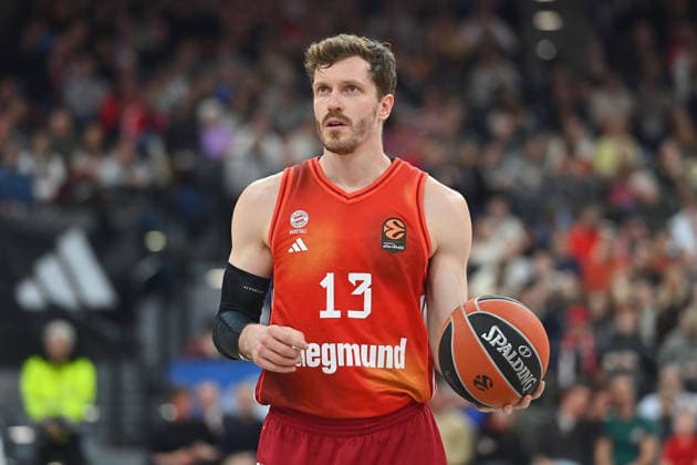 Andreas OBST (FCB), Aktion,Einzelbild,angeschnittenes Einzelmotiv,Halbfigur,halbe Figur, Basketball Euro League,Saison 2025 2026, FC Bayern Muenchen - Paris Basketball am 03.02.2026 , S A P G A R D EN