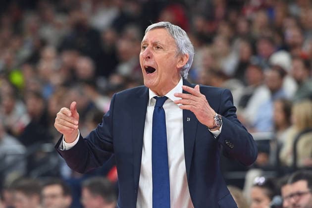 Trainer Svetislav PESIC (FCB), Gestik,gibt Anweisungen, Einzelbild,angeschnittenes E inzelmotiv,Halbfigur,halbe Figur. Basketball Euro League,Saison 2025 2026, FC Bayern Muenchen - Paris Basketball am 03.02.2026 , S A P G A R D EN