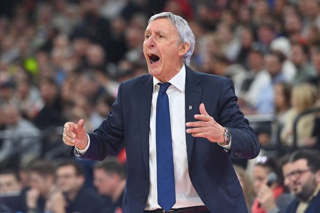 Trainer Svetislav PESIC (FCB), Gestik,gibt Anweisungen, Einzelbild,angeschnittenes E inzelmotiv,Halbfigur,halbe Figur. Basketball Euro League,Saison 2025 2026, FC Bayern Muenchen - Paris Basketball am 03.02.2026 , S A P G A R D EN